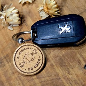 porte clés en bois dingueries du coeur